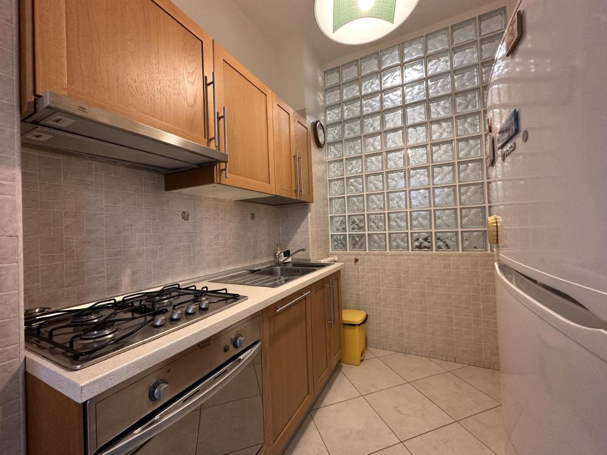 Renza House Chiaia Apartment เนเปิลส์ ภายนอก รูปภาพ