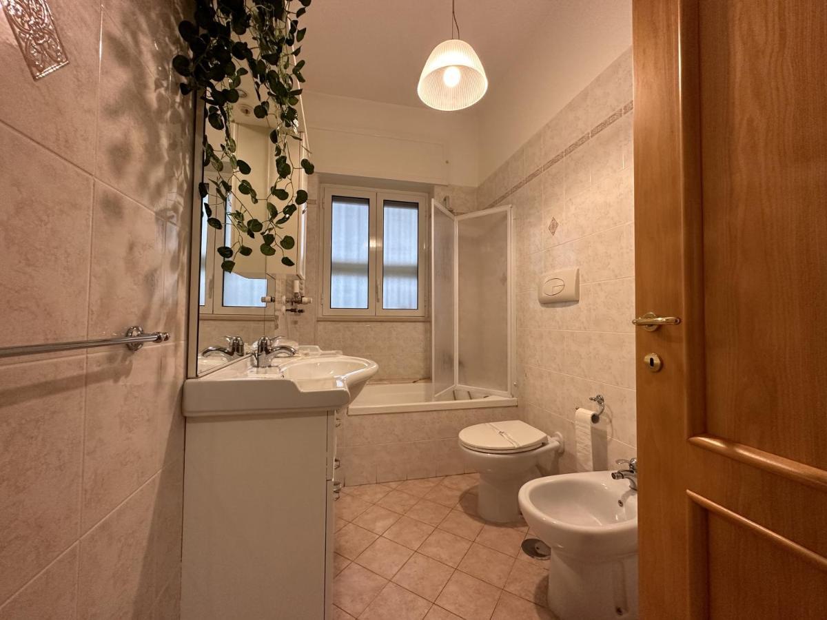 Renza House Chiaia Apartment เนเปิลส์ ภายนอก รูปภาพ