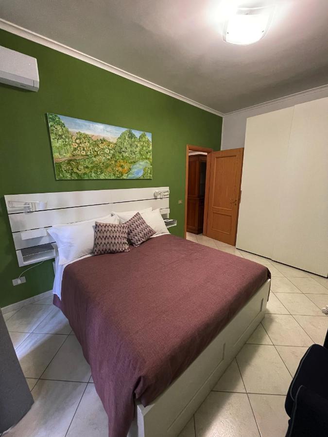 Renza House Chiaia Apartment เนเปิลส์ ภายนอก รูปภาพ
