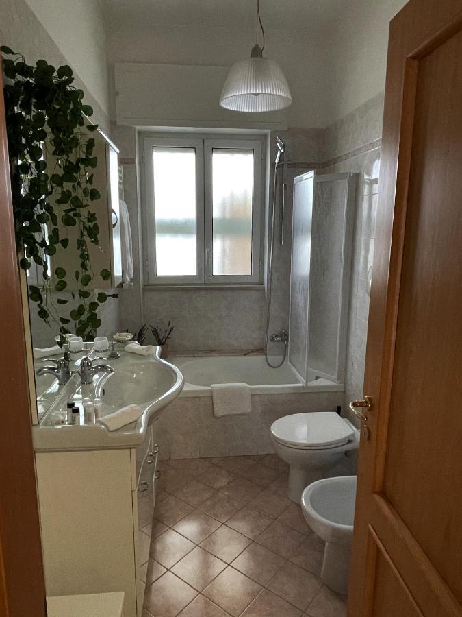 Renza House Chiaia Apartment เนเปิลส์ ภายนอก รูปภาพ