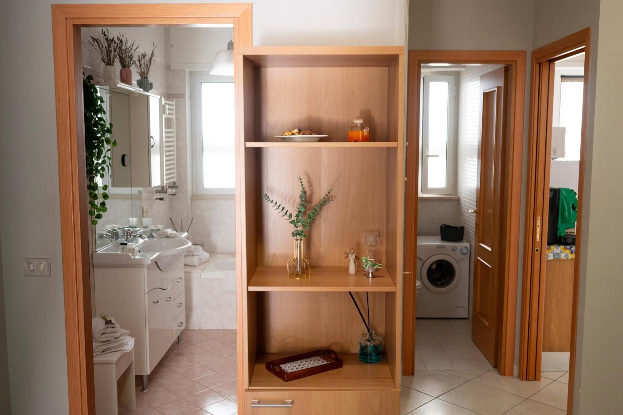 Renza House Chiaia Apartment เนเปิลส์ ภายนอก รูปภาพ