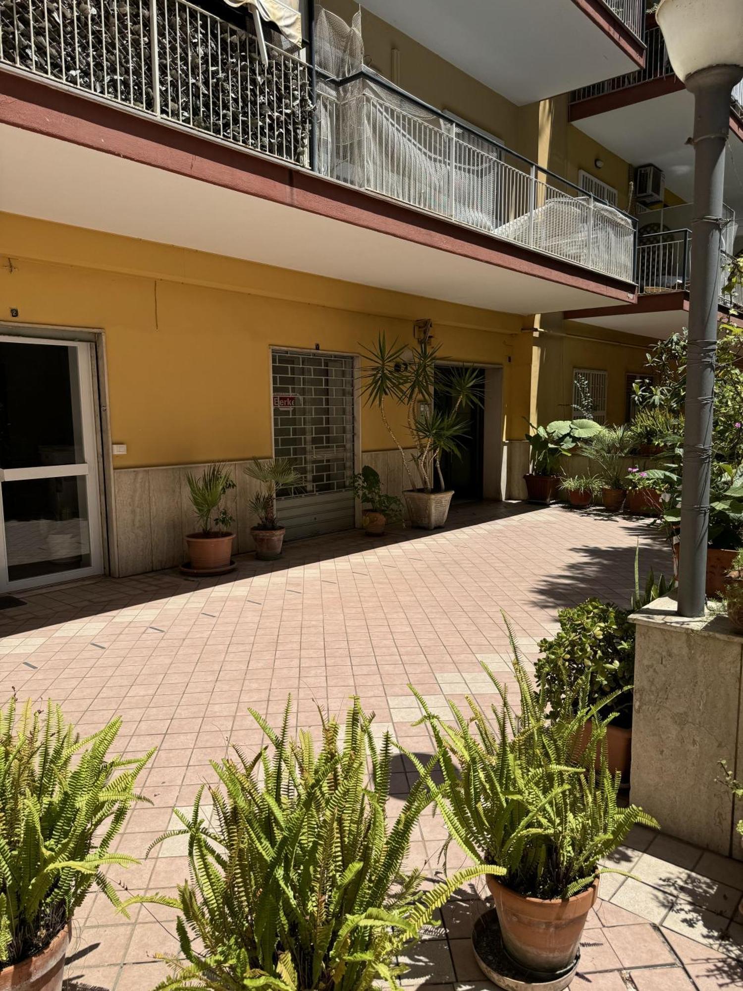 Renza House Chiaia Apartment เนเปิลส์ ภายนอก รูปภาพ